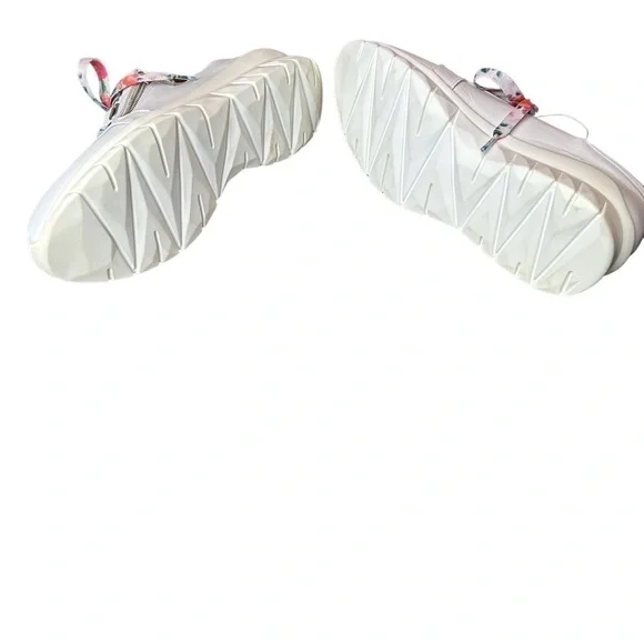 NAOT Eliot’s Top Quality White Leather Lace Up Side Zip Slip Sneakers - Picture 9 of 16